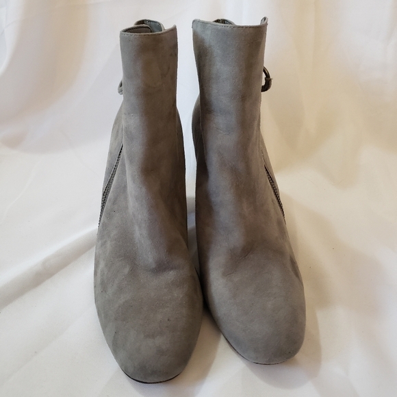 1. State Gray Suede Ankle Boots Chunky Heel Womens Size 10 - Picture 5 of 10